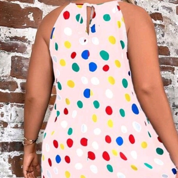 B🖤🔹️Light and Flowy Polka Dot Dress - Picture 2 of 2